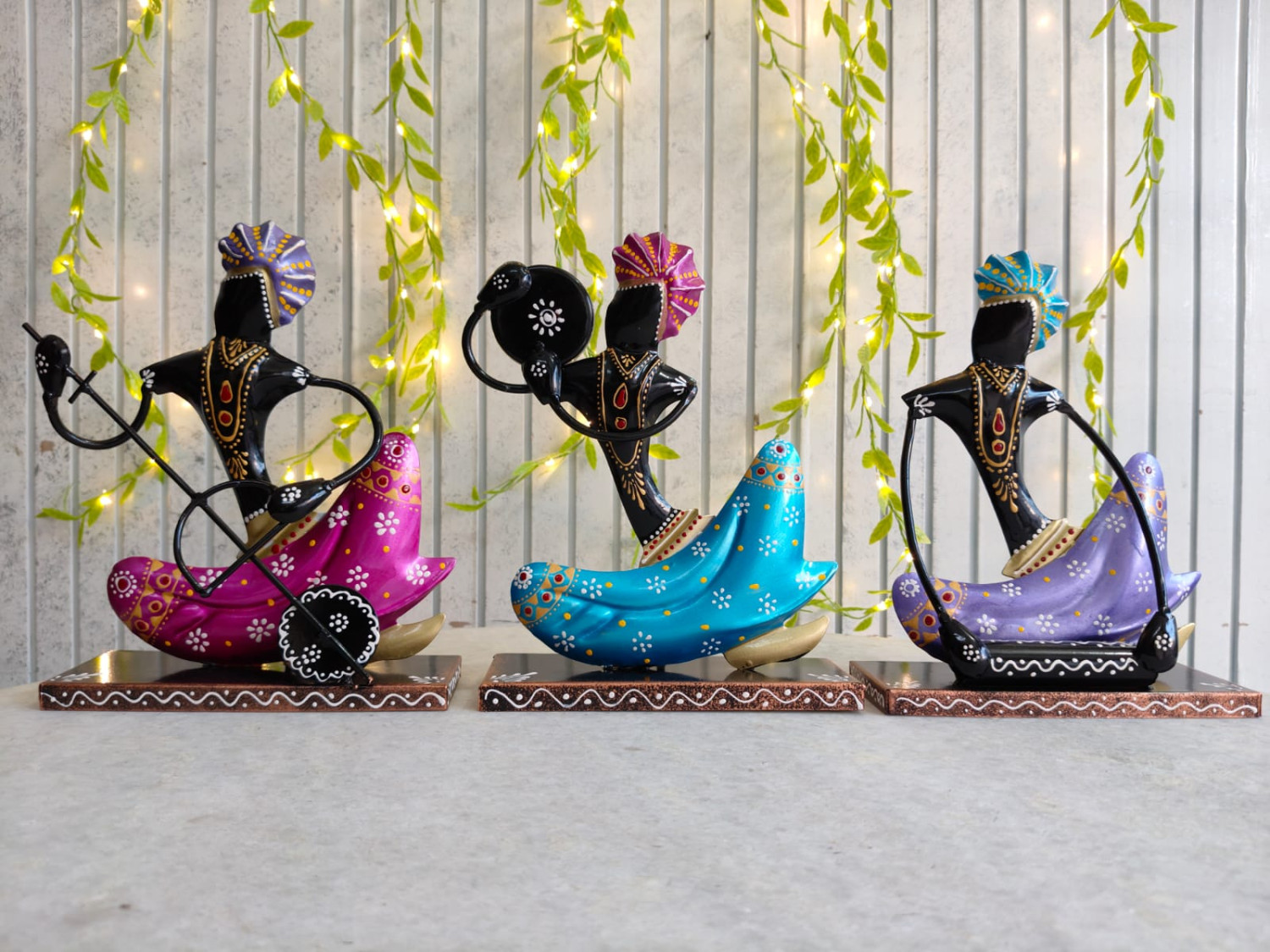 DIGI ART'S Store Iron Nagpuri Musician Figurine, Multicolour, Set of 3